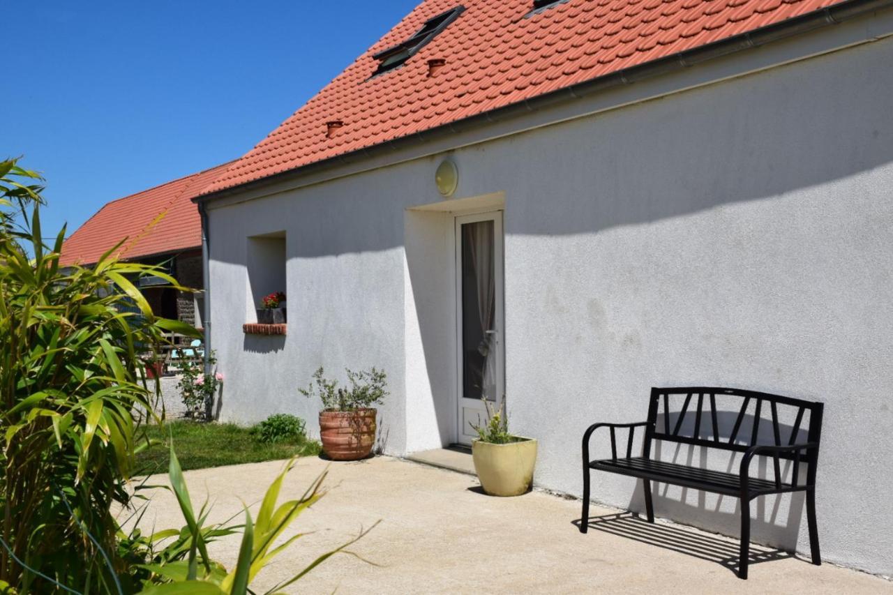 Le Clos de l'Angley Gîtes et pension équestre Caffiers Extérieur photo