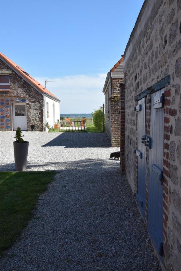 Le Clos de l'Angley Gîtes et pension équestre Caffiers Extérieur photo