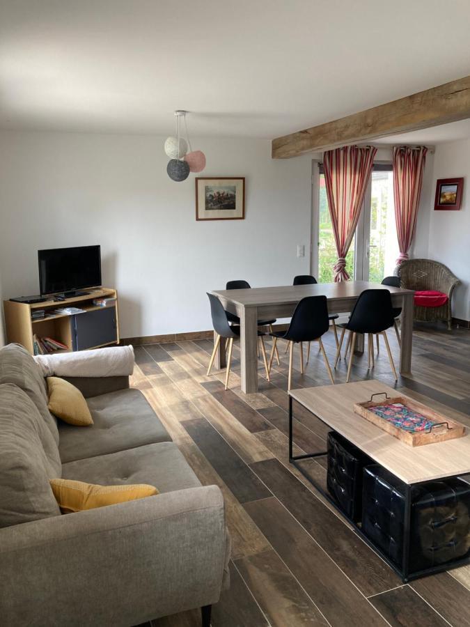 Le Clos de l'Angley Gîtes et pension équestre Caffiers Extérieur photo