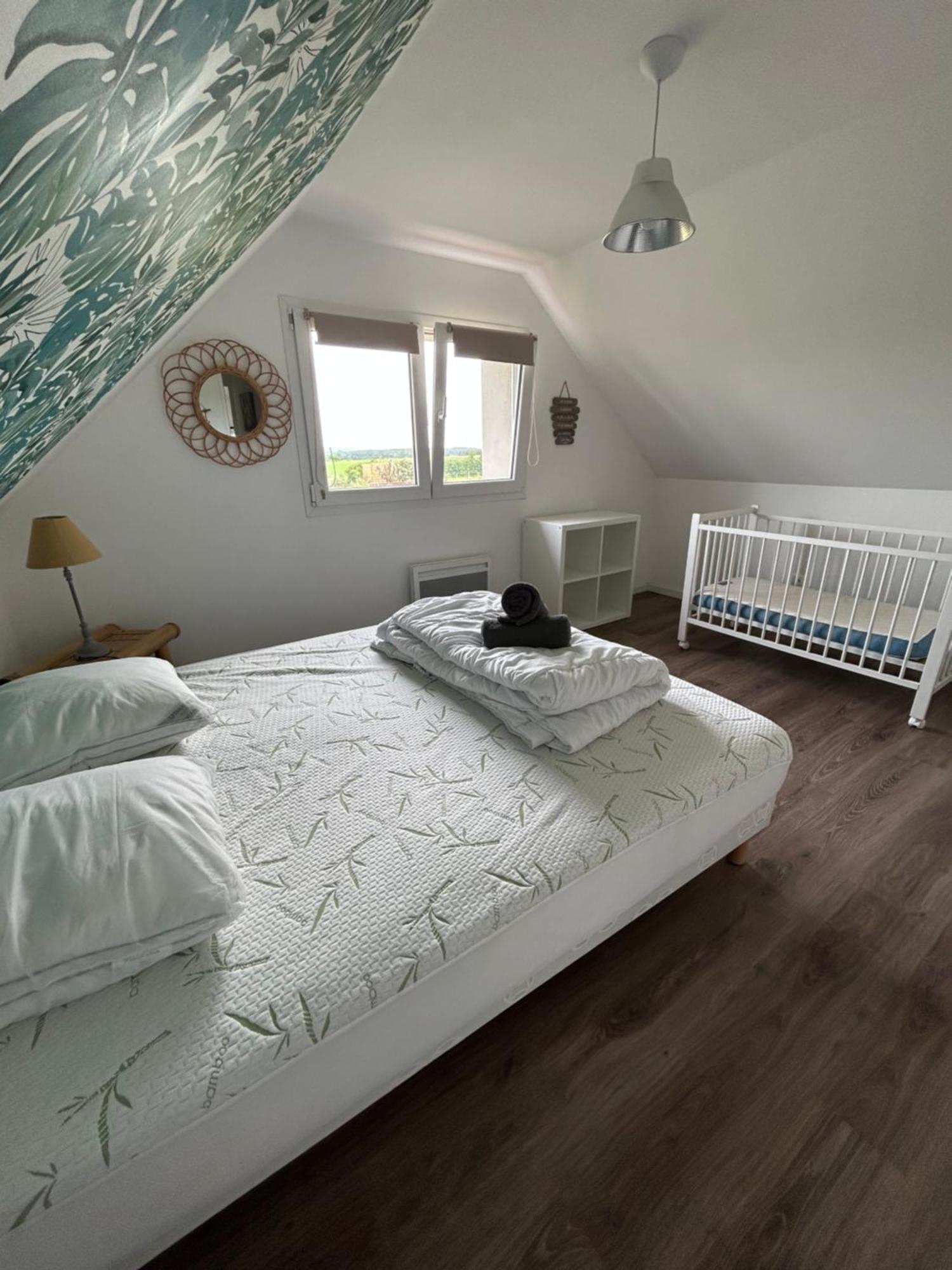 Le Clos de l'Angley Gîtes et pension équestre Caffiers Extérieur photo