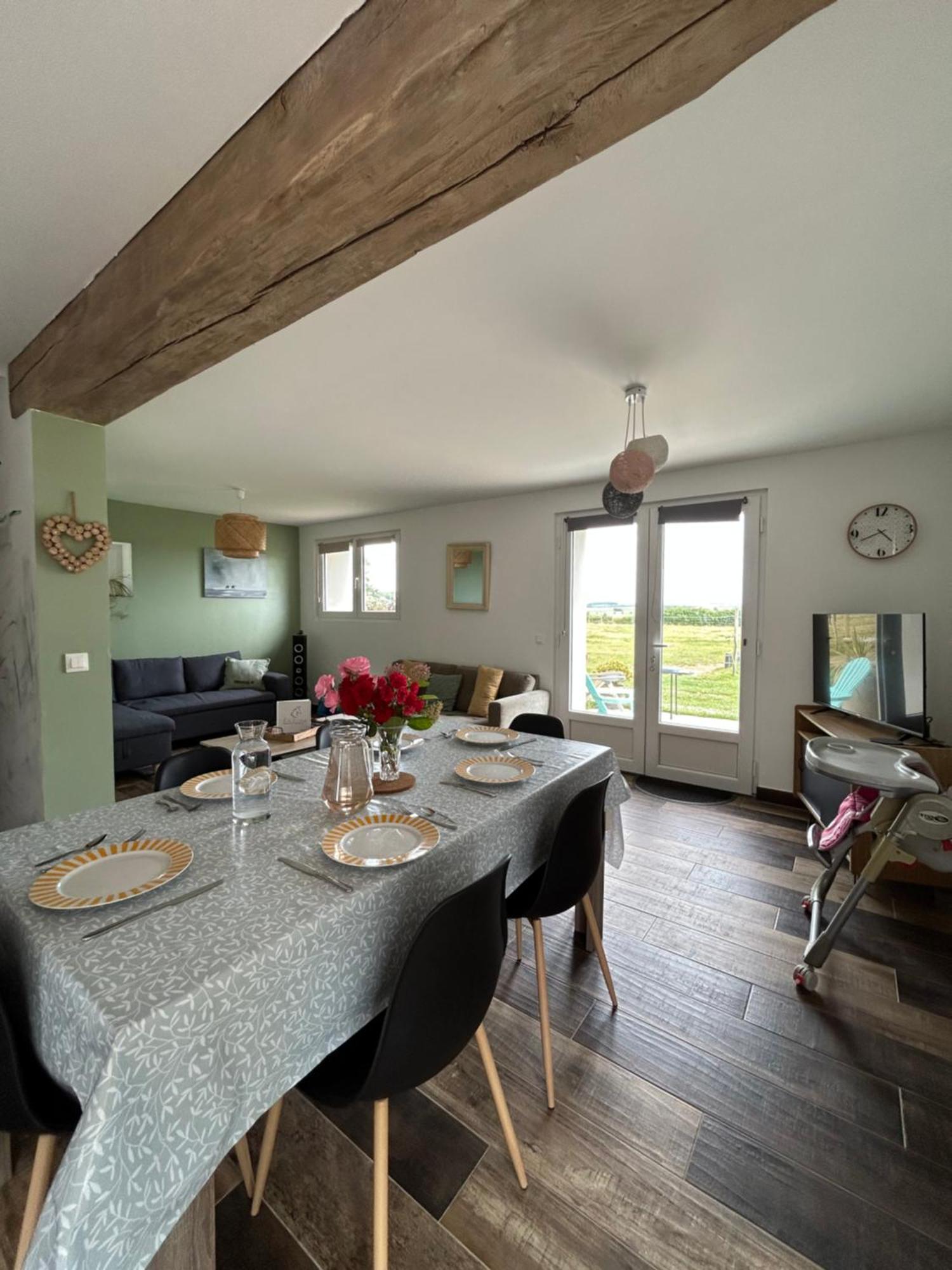 Le Clos de l'Angley Gîtes et pension équestre Caffiers Extérieur photo