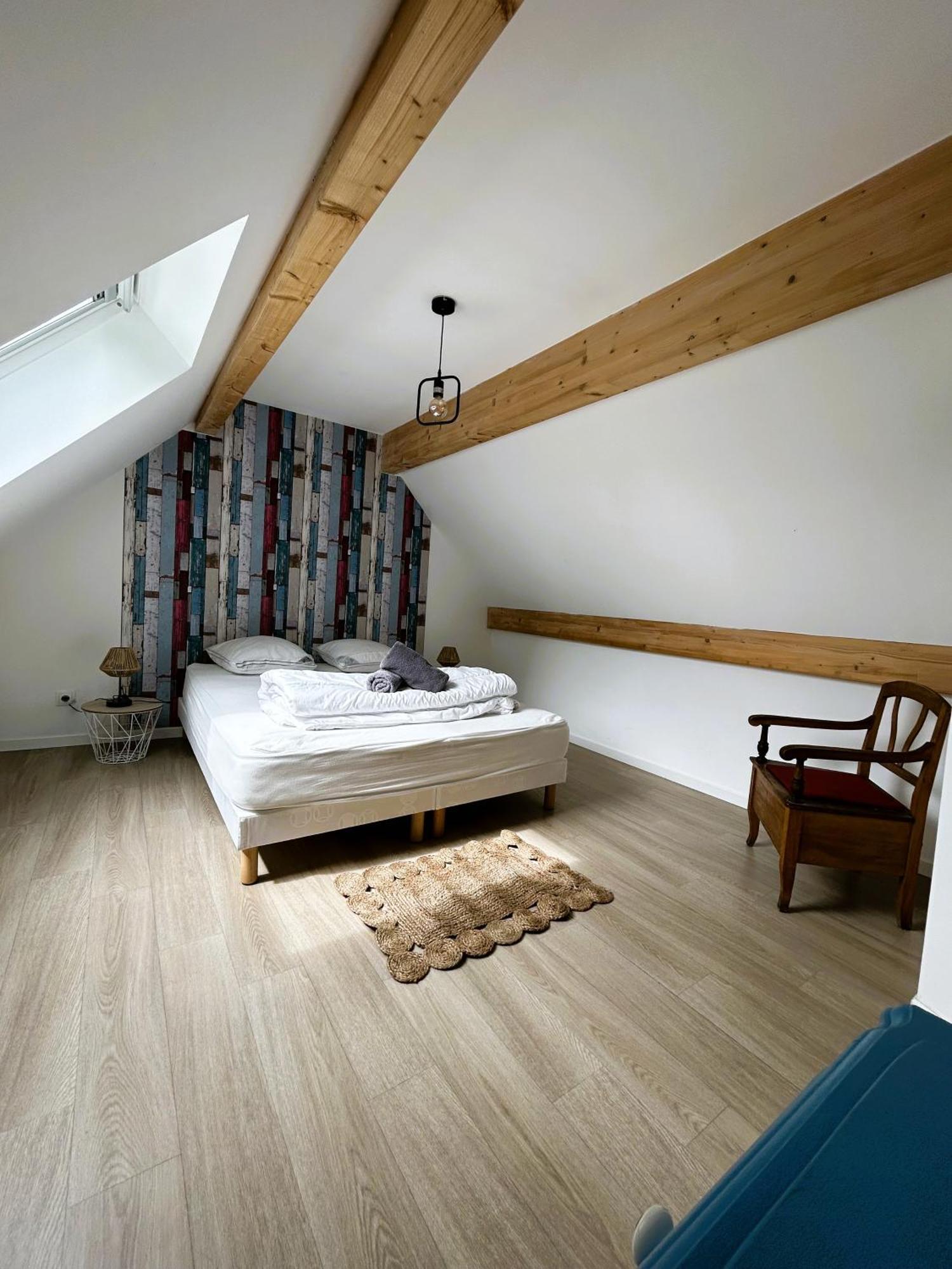 Le Clos de l'Angley Gîtes et pension équestre Caffiers Extérieur photo