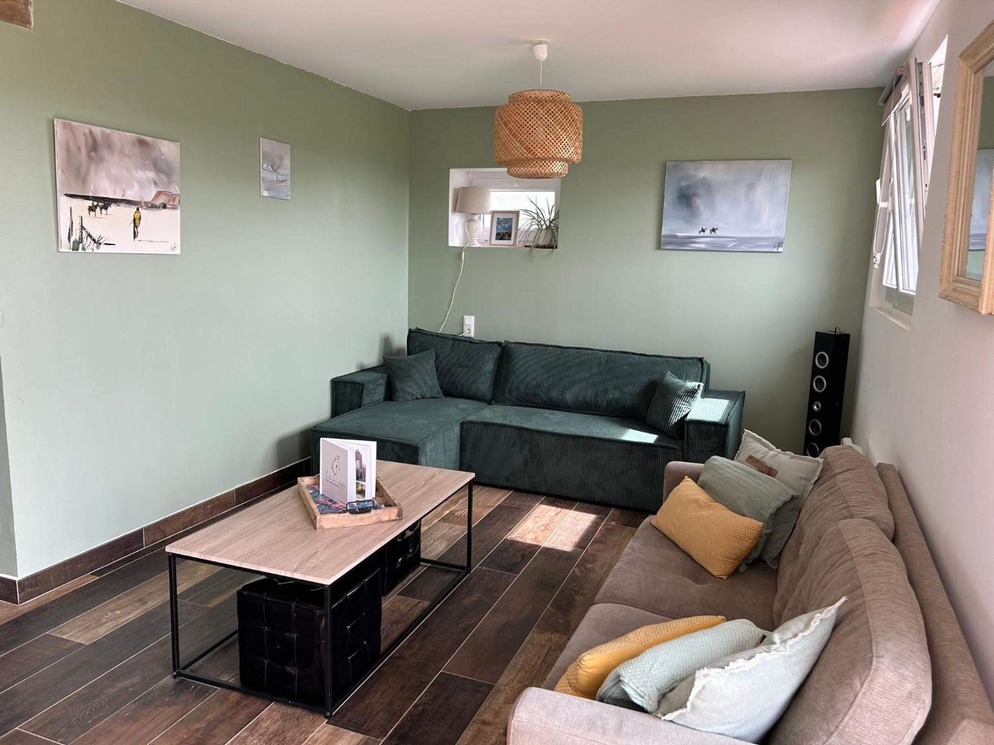 Le Clos de l'Angley Gîtes et pension équestre Caffiers Extérieur photo
